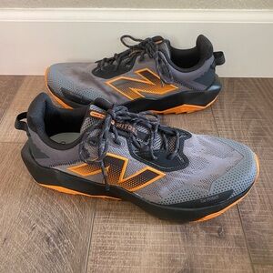 New Balance Nitrel Trail Running Shoe Men’s 11 Black, Gray and Orange